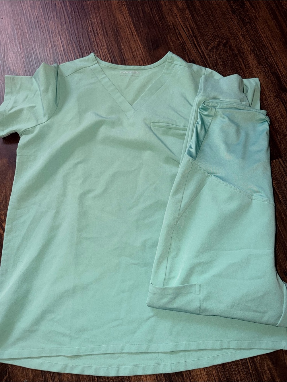 Women’s V-Neck Short Sleeve Top in Mint - Lightweight Medical Scrub Tee